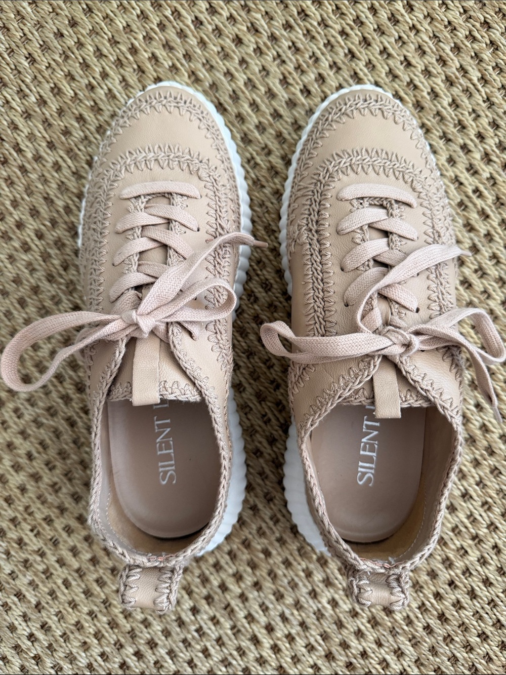 SILENT Women's Knit Lace-Up Sneakers in Beige NEVER WORN